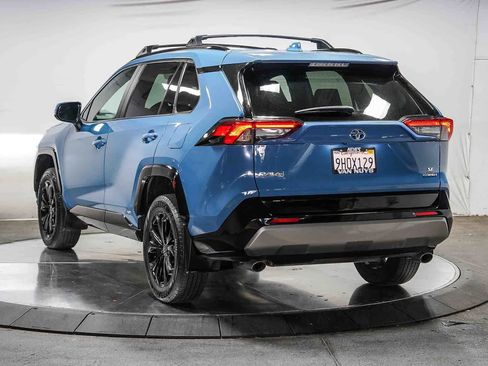 Certified 2023 Toyota RAV4 SE AWD/4WD image 2
