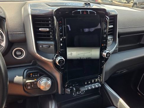 Used 2022 RAM 2500 Laramie AWD/4WD image 23