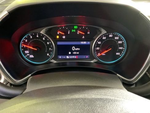 Used 2020 Chevrolet Equinox Premier FWD image 22
