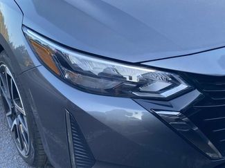 Used 2025 Nissan Sentra SR FWD video 2