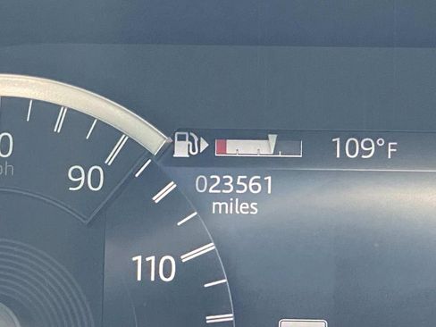 Used 2023 Land Rover Discovery S R-Dynamic image 22