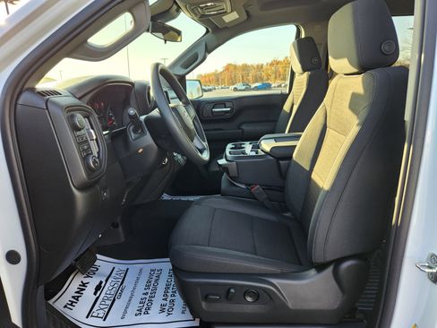 New 2026 Chevrolet Silverado 1500 Custom w/ Turbomax Blackout Package image 9