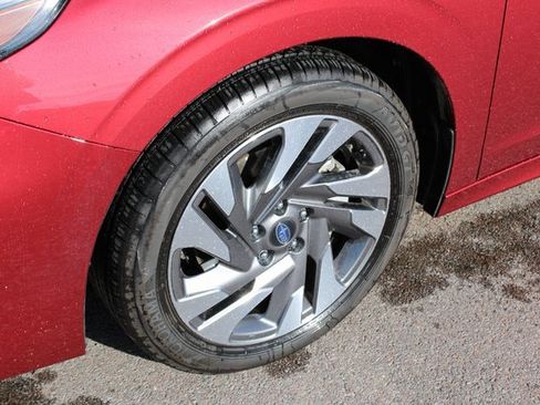 Used 2025 Subaru Legacy Limited image 12