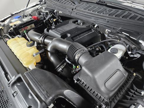 Used 2018 Ford Expedition Max Platinum image 21