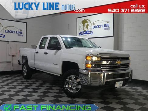 Used 2017 Chevrolet Silverado 2500 W/T RWD image 1