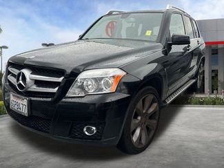 Used 2010 Mercedes-Benz GLK 350 4MATIC video 2