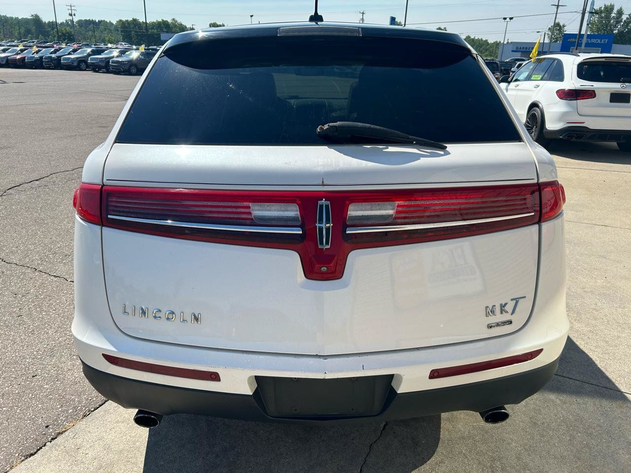 Used 2014 Lincoln MKT AWD w/ Equipment Group 201A image 6
