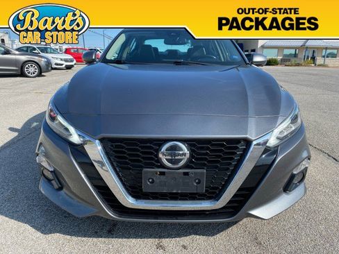 Used 2019 Nissan Altima 2.5 Platinum image 2