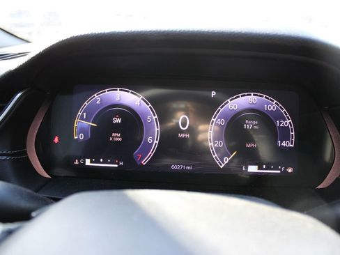 Used 2023 Jeep Grand Cherokee L Laredo image 36