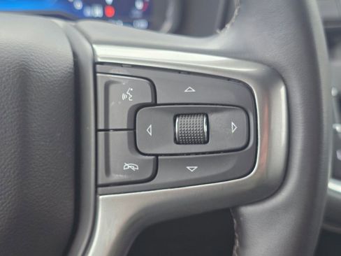 Used 2024 Chevrolet Tahoe Premier AWD/4WD image 36
