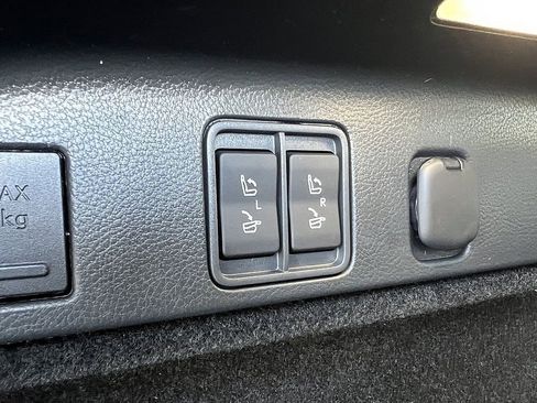 Certified 2025 Lexus RX 450h AWD w/ Luxury Package image 25