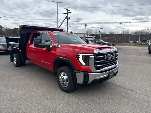 New 2026 GMC Sierra 3500 SLE w/ SLE Convenience Package image 7
