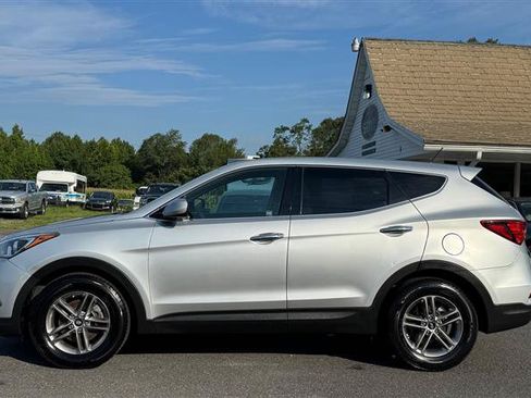 Used 2018 Hyundai Santa Fe Sport AWD/4WD image 12