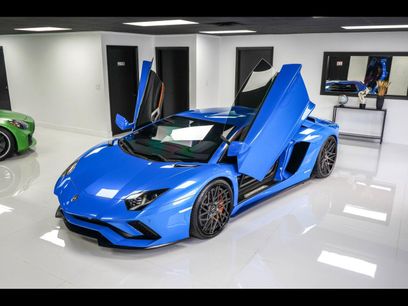 Used 2018 Lamborghini Aventador S