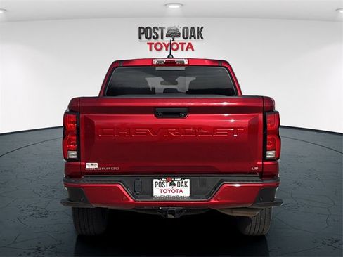 Used 2024 Chevrolet Colorado LT w/ LT Convenience Package III image 6