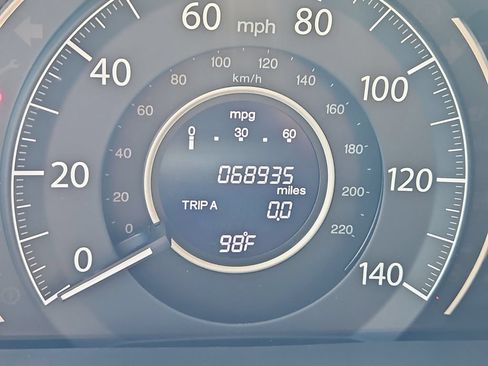 Used 2016 Honda CR-V SE image 13