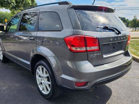 Used 2013 Dodge Journey SXT w/ Flexible Seating Group AWD/4WD image 5