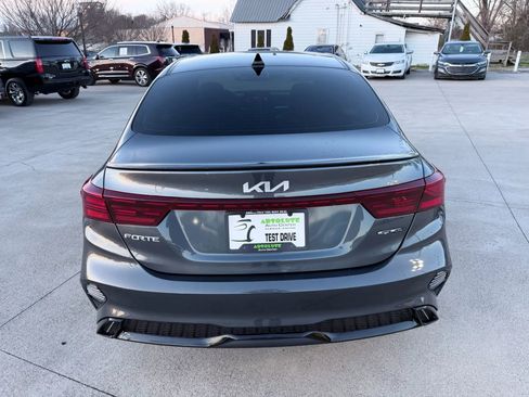 Used 2023 Kia Forte GT-Line w/ GT-Line Premium Package image 3