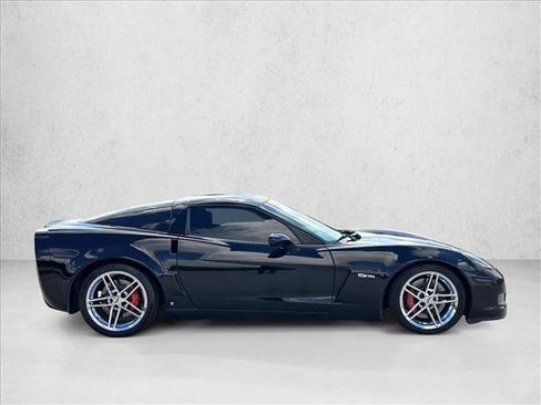 Used 2007 Chevrolet Corvette Z06 w/ Preferred Equipment Group RWD image 4