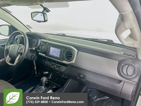 Used 2017 Toyota Tacoma SR5 w/ Tow Package AWD/4WD image 30