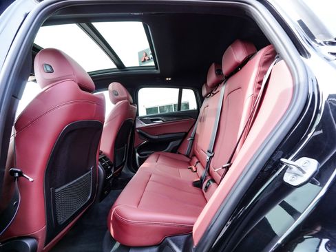 Used 2024 BMW X4 M40i image 37