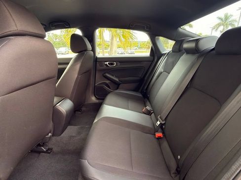 Used 2024 Honda Civic Sport image 17