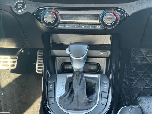 Used 2022 Kia Forte GT-Line w/ GT-Line Premium Package image 14