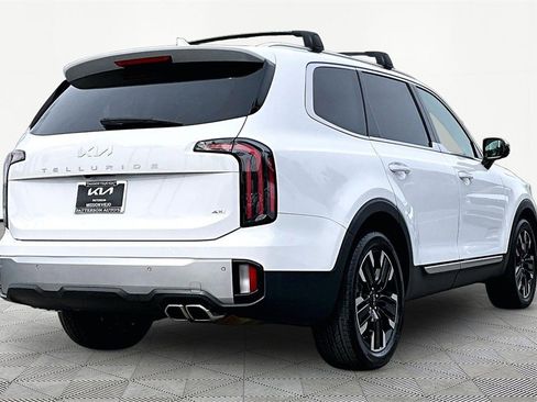 Certified 2023 Kia Telluride SX image 2
