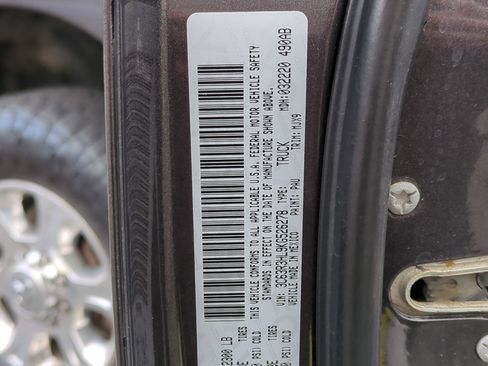 Used 2019 RAM 3500 Big Horn image 34