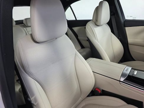 Certified 2025 Mercedes-Benz C 300 Sedan image 29
