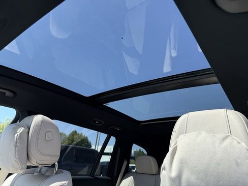 New 2025 Mercedes-Benz GLS 580 4MATIC image 7