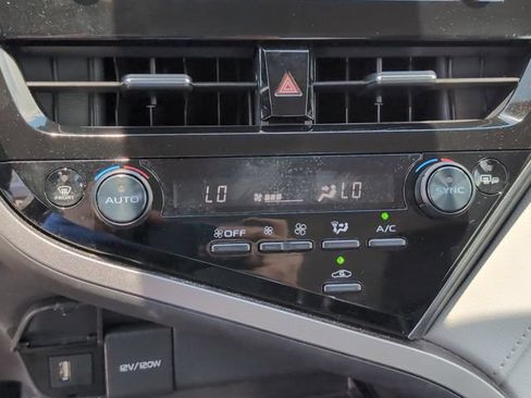 Used 2024 Toyota Camry LE w/ Convenience Package FWD image 19