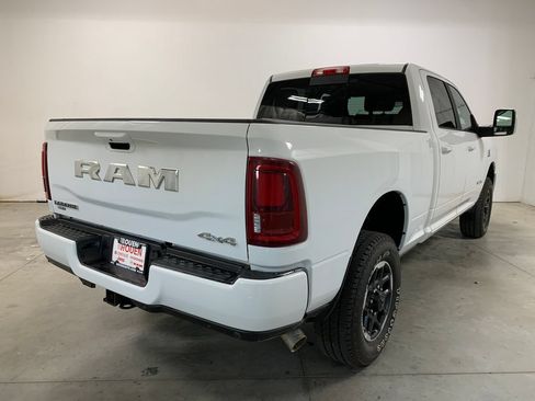 Used 2026 RAM 2500 Laramie AWD/4WD image 9