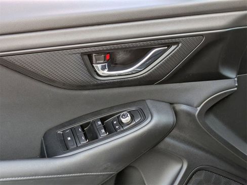 Used 2025 Subaru Outback Premium image 13