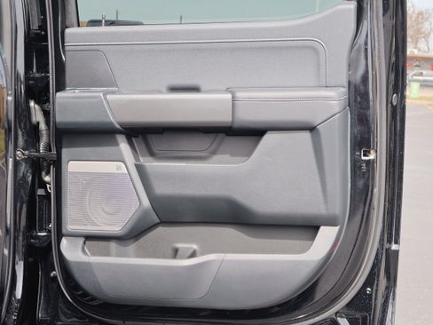 Used 2025 Ford F150 Lariat w/ Equipment Group 501A Mid image 27