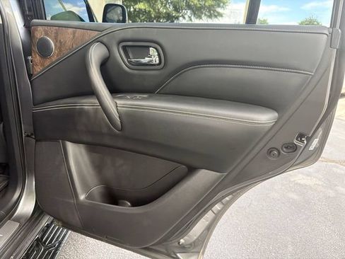 Used 2021 INFINITI QX80 Premium Select w/ All-Season Package RWD image 16