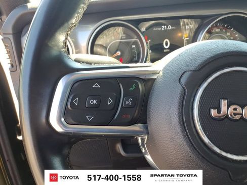Used 2021 Jeep Wrangler Unlimited Sahara w/ Uconnect 4C Nav & Sound Group AWD/4WD image 16