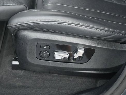 Used 2026 BMW X7 xDrive40i AWD/4WD image 12