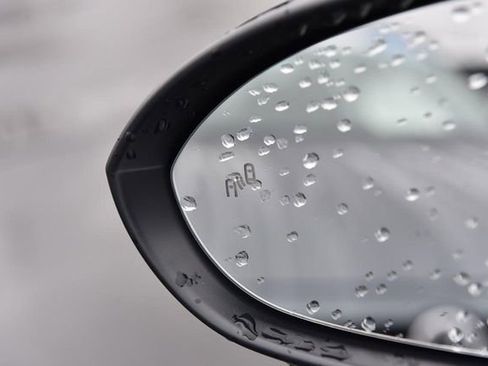 Certified 2025 Volkswagen Jetta Sport image 10