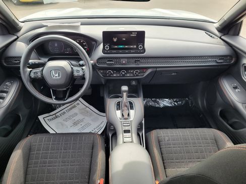 Certified 2023 Honda HR-V Sport image 9
