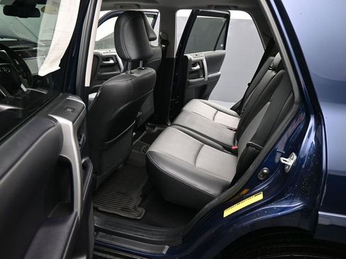 Used 2022 Toyota 4Runner SR5 Premium w/ Moonroof Package image 22