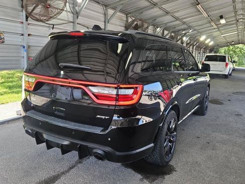 Used 2018 Dodge Durango SRT w/ SRT Interior Appearance Group AWD/4WD image 5