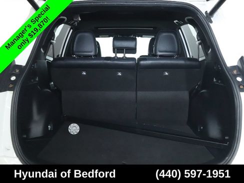 Used 2017 Toyota RAV4 SE w/ Power Extra Value Package AWD/4WD image 32