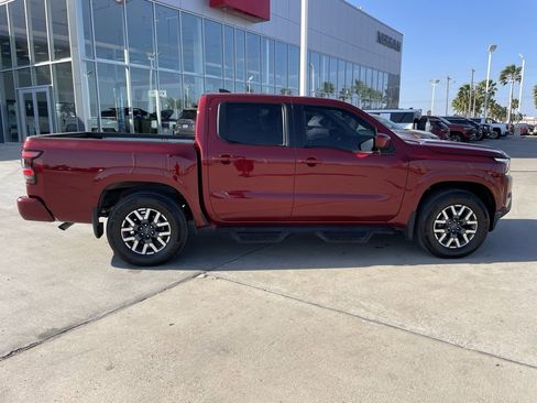 Certified 2024 Nissan Frontier SL image 2