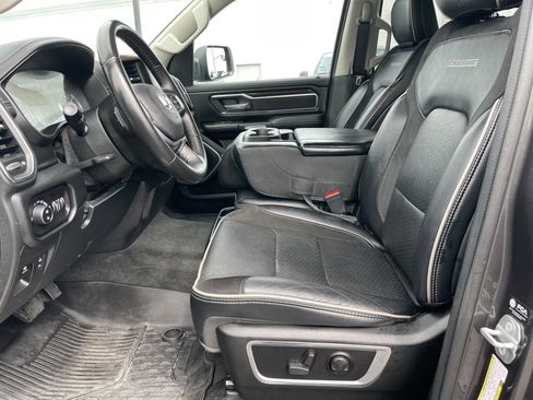 Certified 2022 RAM 1500 Laramie image 40