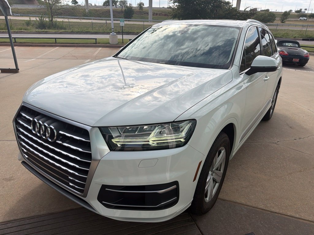 Used 2019 Audi Q7 2.0T Premium Plus w/ Premium Plus Package AWD/4WD image 2