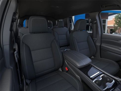 New 2026 Chevrolet Traverse LT image 16