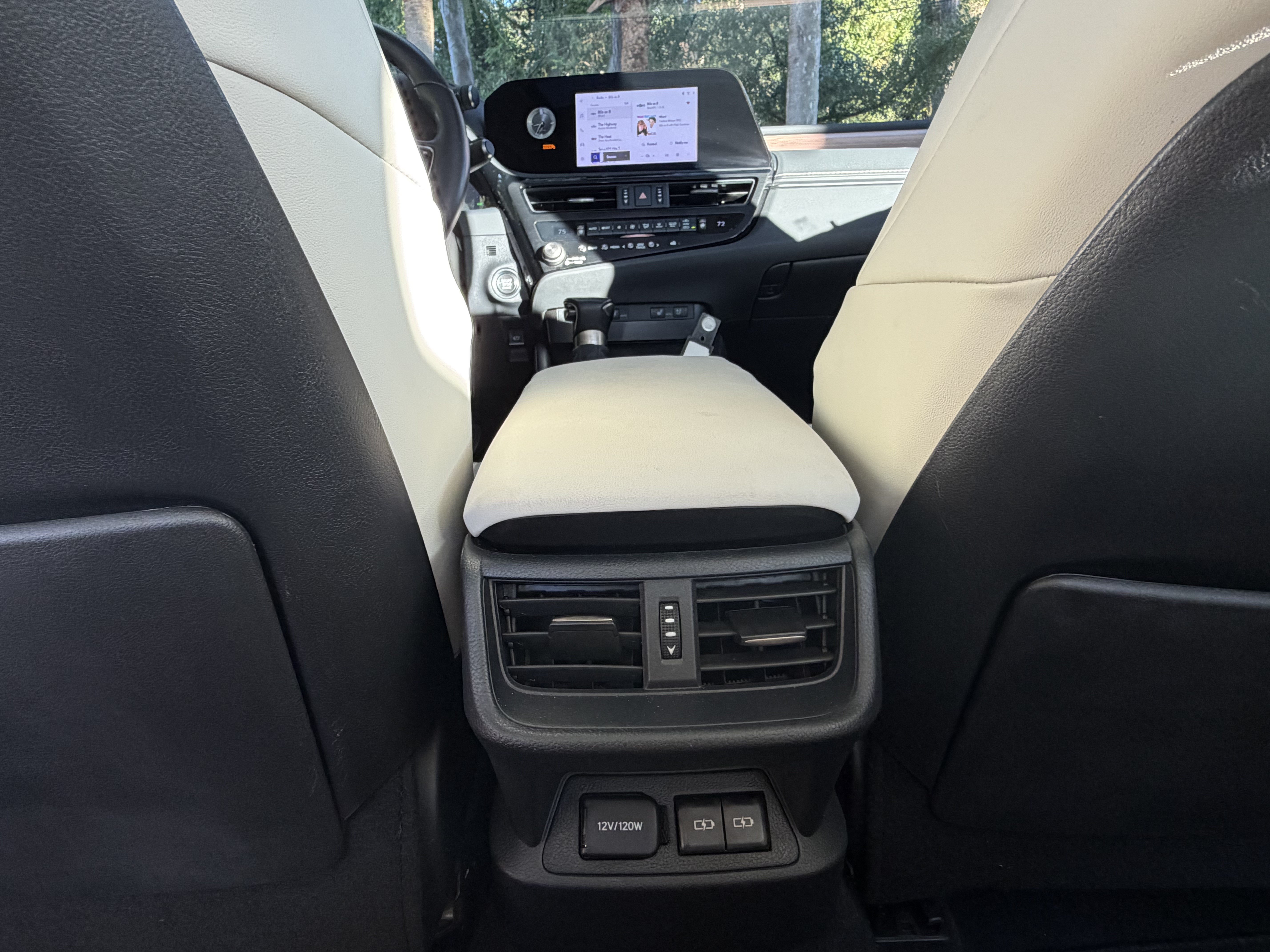 Used 2025 Lexus ES 350 w/ Premium Package FWD image 34