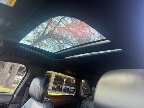 Used 2018 Lincoln MKC Reserve image 35