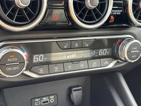 Certified 2023 Nissan Sentra SR w/ SR Premium Package FWD image 17